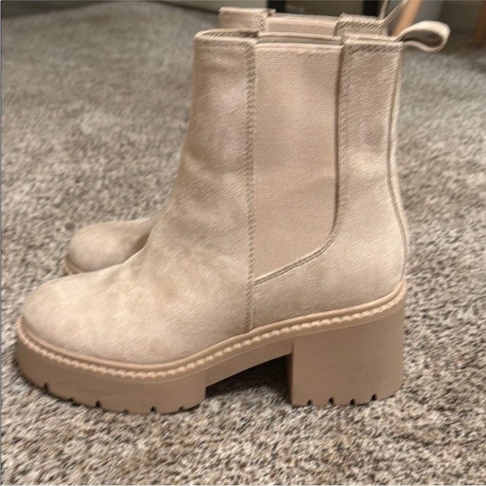 Steve Madden Cream Ankle Booties